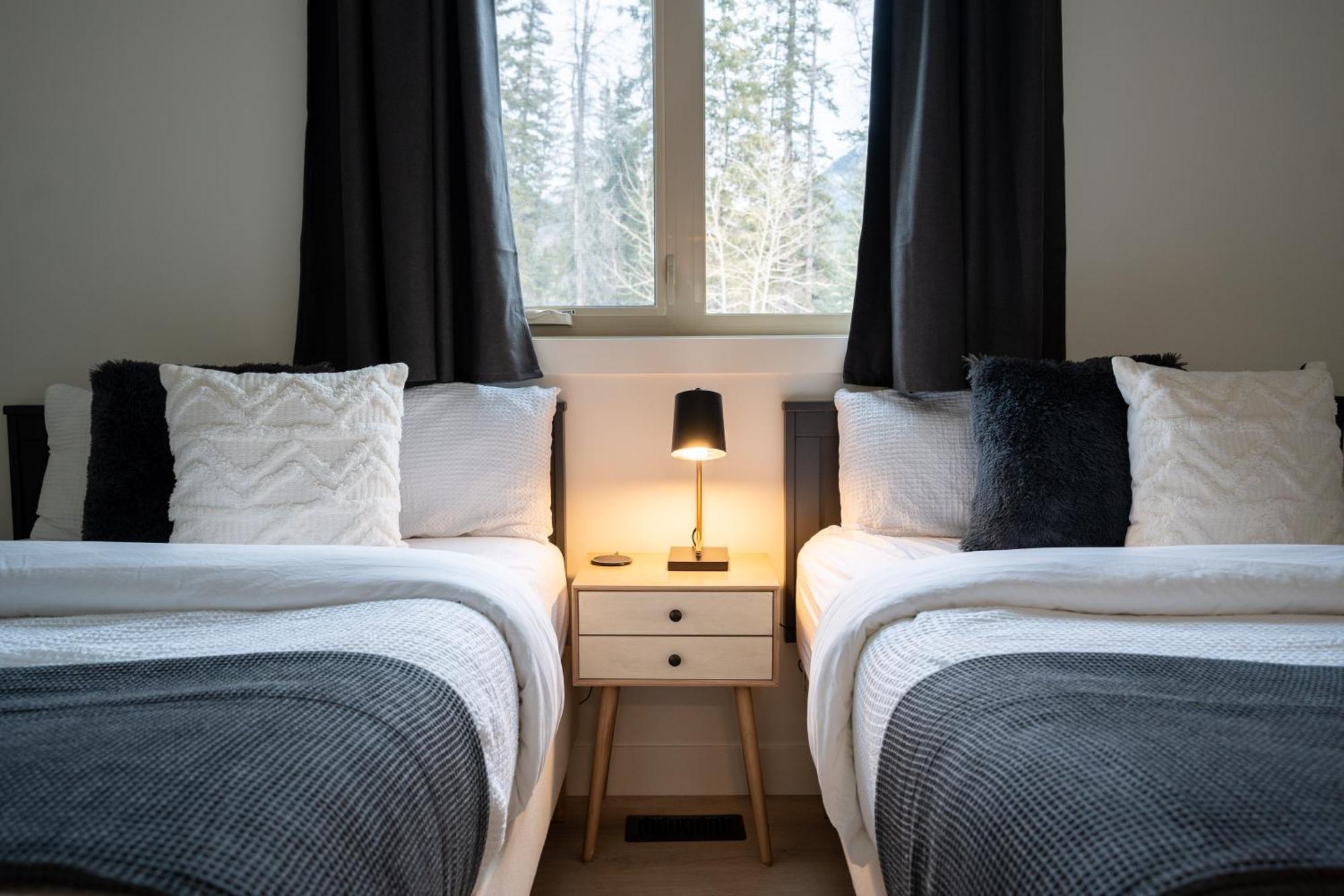 Grotto Canyon Chalet Canmore Esterno foto